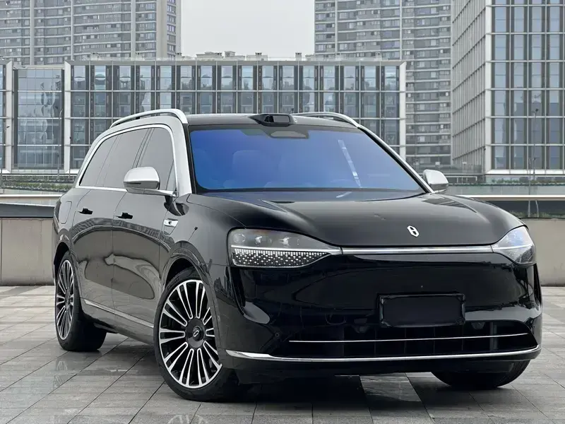 2024 Aito AITO M9 с пробегом 54 000 км