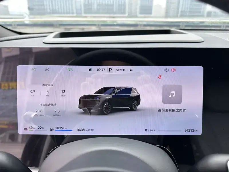 2024 Aito AITO M9 с пробегом 54 000 км