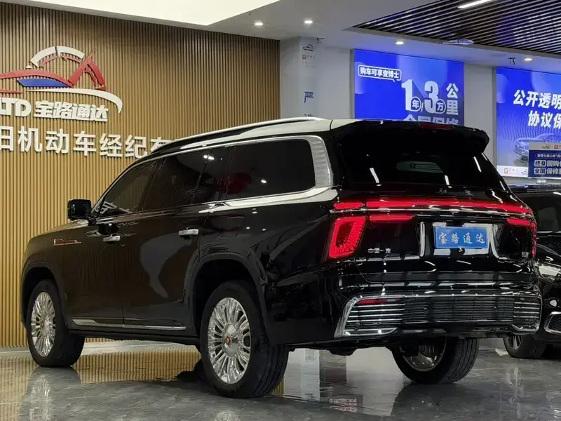 2022 Hongqi Guoyao с пробегом 7 000 км