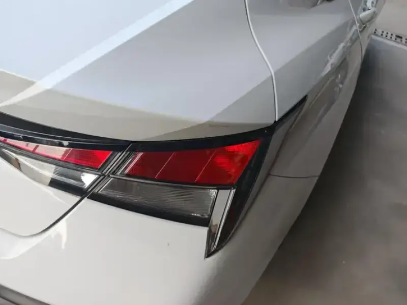 2023 Hyundai Elantra Plug-in Hybrid с пробегом 100 км