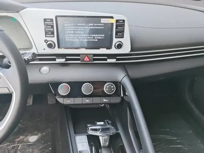 2023 Hyundai Elantra Plug-in Hybrid с пробегом 100 км