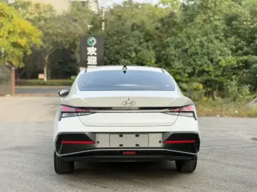2026 Hyundai Elantra Plug-in Hybrid с пробегом 1 100 км