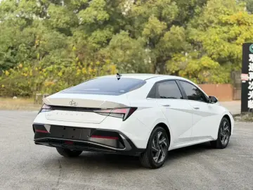 2026 Hyundai Elantra Plug-in Hybrid с пробегом 1 100 км