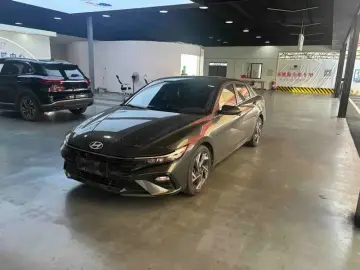 Hyundai Elantra Plug-in Hybrid