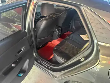 2023 Hyundai Elantra Plug-in Hybrid с пробегом 42 000 км