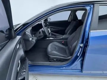 2022 Hyundai Elantra Plug-in Hybrid с пробегом 36 100 км