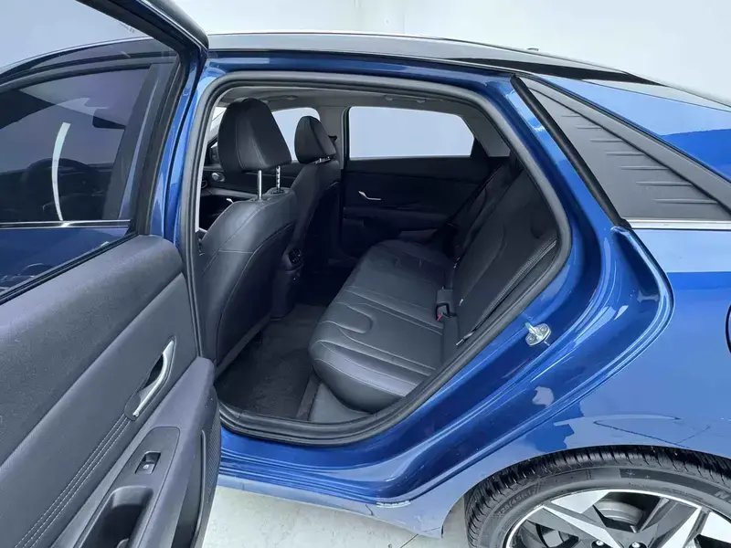 2022 Hyundai Elantra Plug-in Hybrid с пробегом 36 100 км