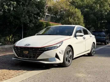 Hyundai Elantra Plug-in Hybrid