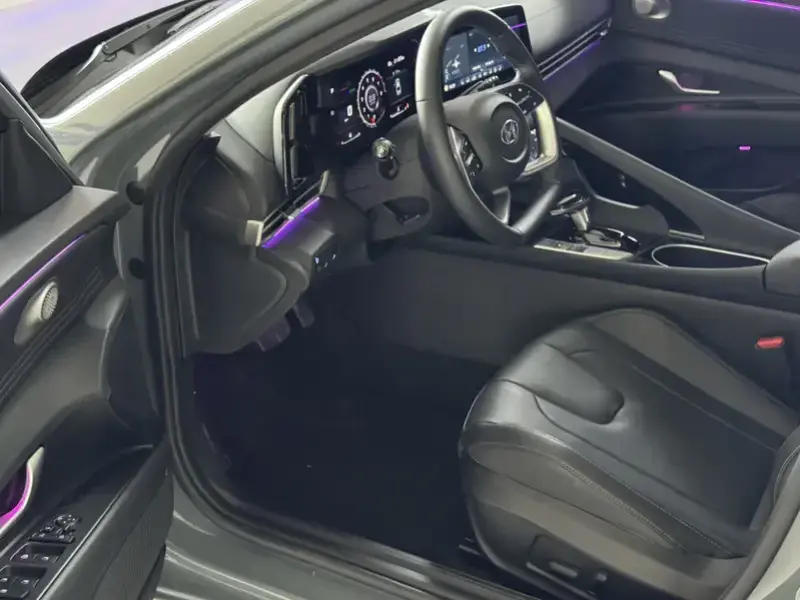 2022 Hyundai Elantra Plug-in Hybrid с пробегом 21 000 км
