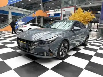 Hyundai Elantra Plug-in Hybrid