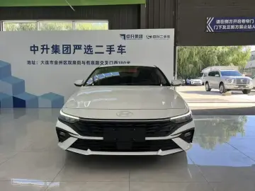 2023 Hyundai Elantra Plug-in Hybrid с пробегом 11 200 км