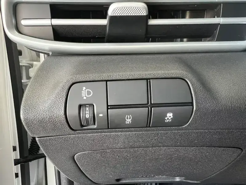 2023 Hyundai Elantra Plug-in Hybrid с пробегом 11 200 км