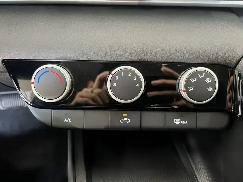 2023 Hyundai Elantra Plug-in Hybrid с пробегом 11 200 км
