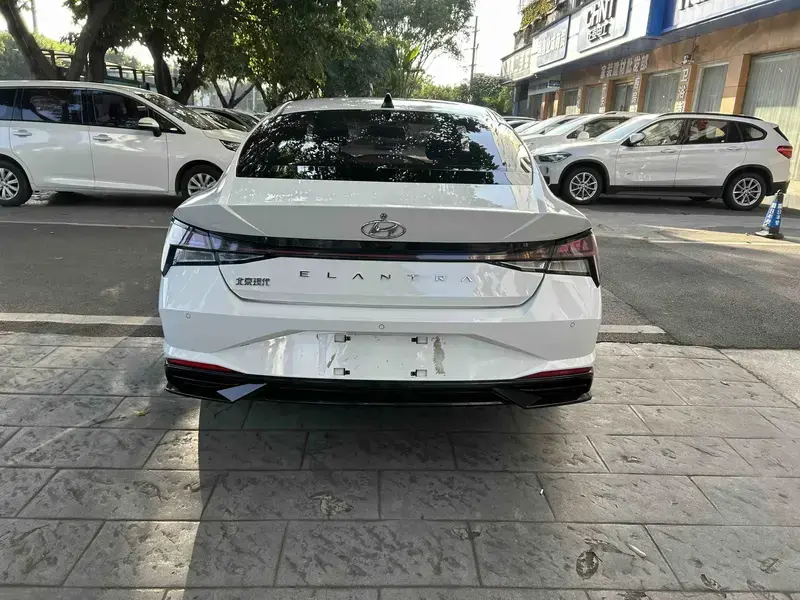2022 Hyundai Elantra Plug-in Hybrid с пробегом 54 500 км