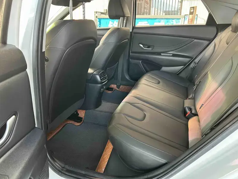 2022 Hyundai Elantra Plug-in Hybrid с пробегом 54 500 км
