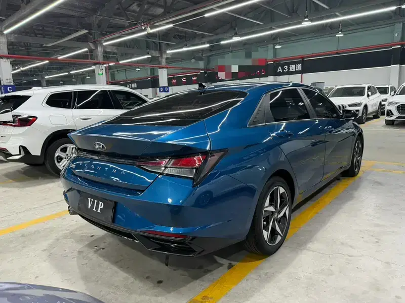 2022 Hyundai Elantra Plug-in Hybrid с пробегом 73 000 км