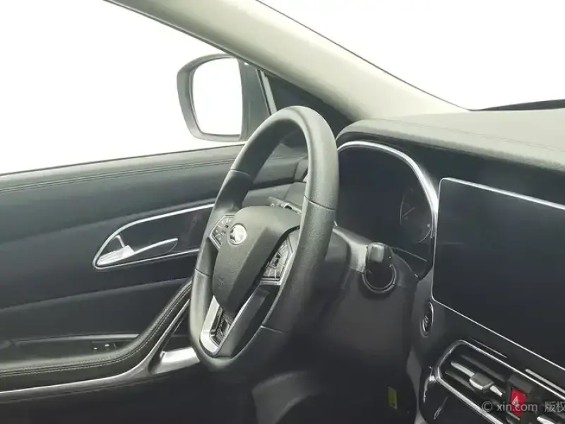 2020 JAC Jiyue X7 с пробегом 25 500 км