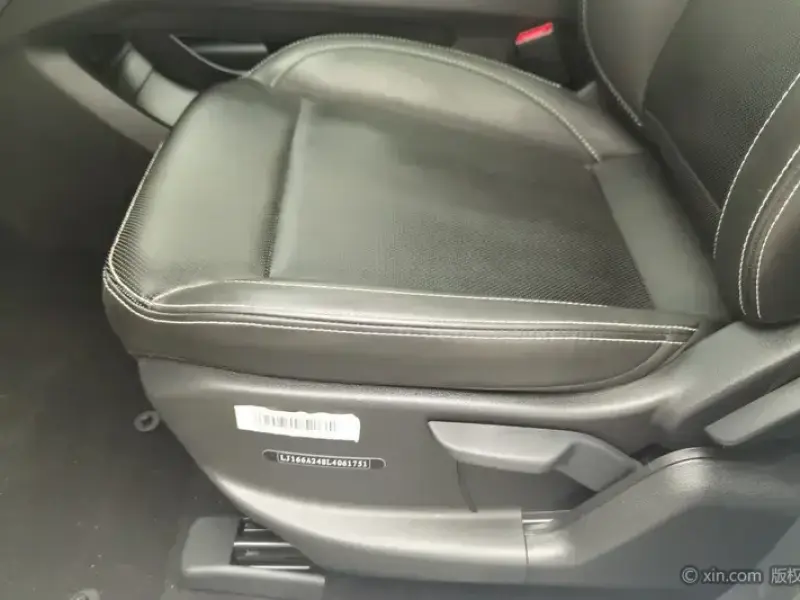 2020 JAC Jiyue X7 с пробегом 25 500 км