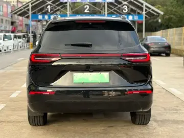 2024 Aito AITO M7 с пробегом 31 000 км