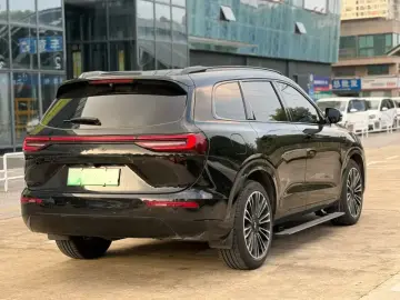 2024 Aito AITO M7 с пробегом 31 000 км