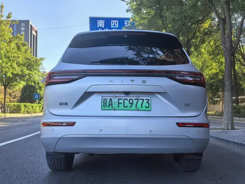 2024 Aito AITO M7 с пробегом 62 000 км