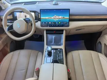 2024 Aito AITO M7 с пробегом 62 000 км