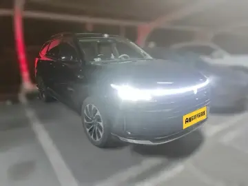 2024 Aito AITO M7 с пробегом 53 000 км