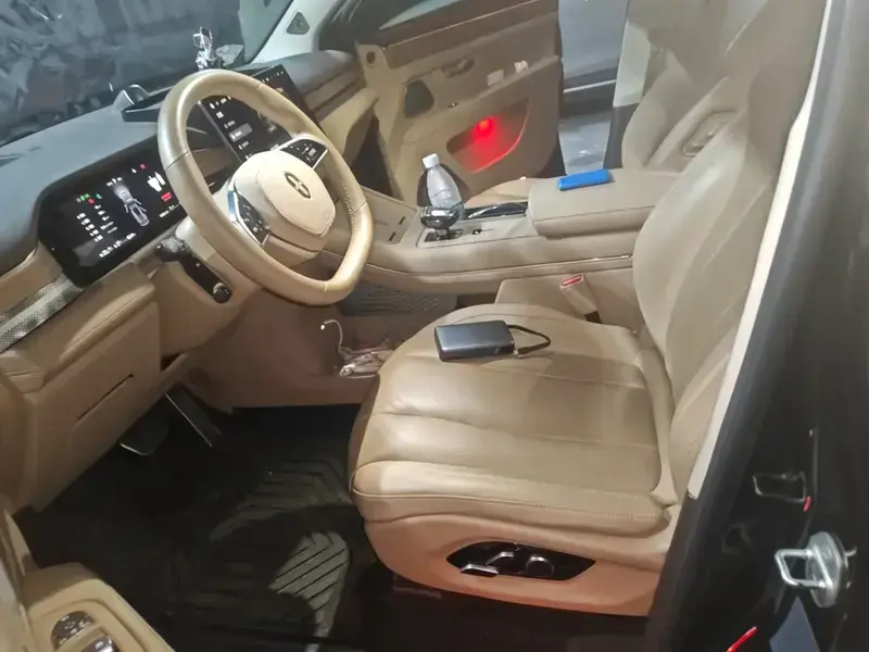2024 Aito AITO M7 с пробегом 53 000 км