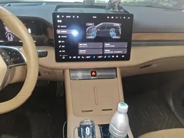 2024 Aito AITO M7 с пробегом 53 000 км
