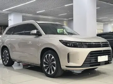 2022 Aito AITO M7 с пробегом 23 000 км