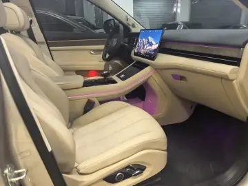 2022 Aito AITO M7 с пробегом 23 000 км