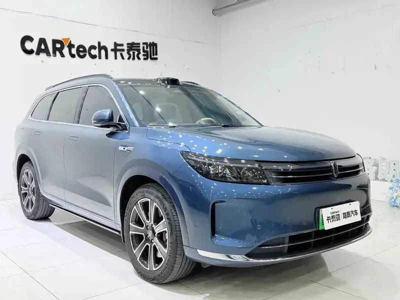 2024 Aito AITO M7 с пробегом 57 000 км