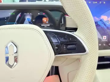 2024 Aito AITO M7 с пробегом 57 000 км