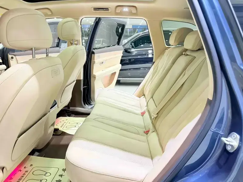 2024 Aito AITO M7 с пробегом 57 000 км