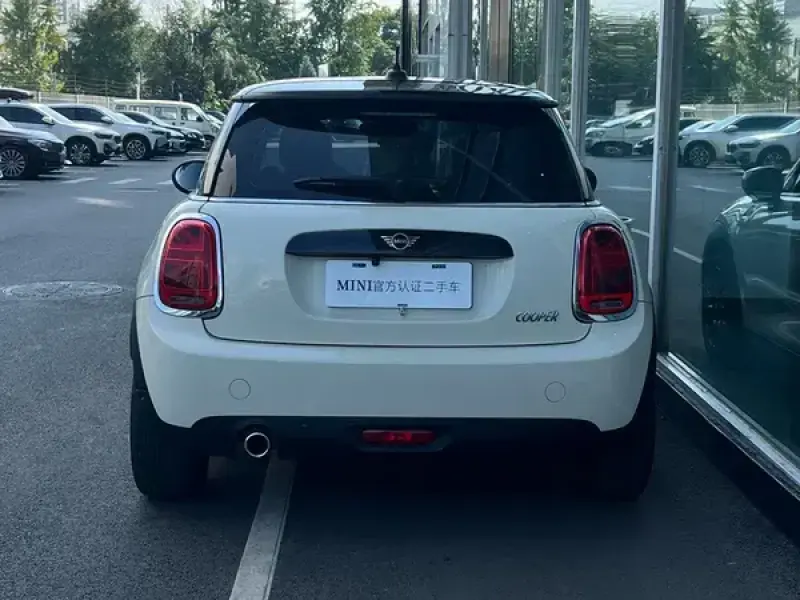 2021 Mini Electric MINI COOPER с пробегом 48 000 км
