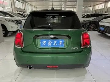 2021 Mini New Energy (Imported) с пробегом 20 000 км
