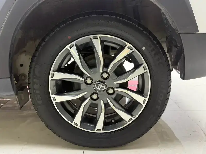 2022 Toyota Zelos с пробегом 37 000 км