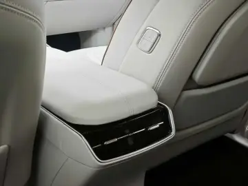 2026 Ora Toyota bz7 с пробегом 12 000 км