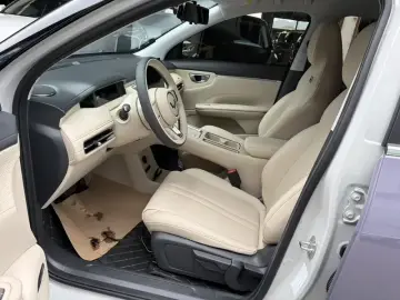 2025 Wuling Wuling Bingo S с пробегом 4 000 км