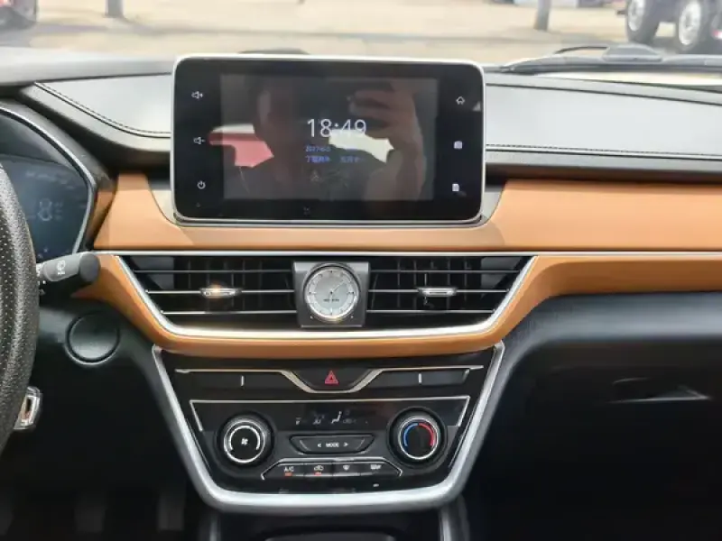 2019 Wuling Wuling Hongguang S3 с пробегом 60 000 км