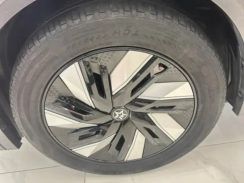 2023 Nissan DaV DD-i с пробегом 53 000 км