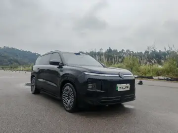 2026 Volkswagen ID.ERA с пробегом 13 600 км
