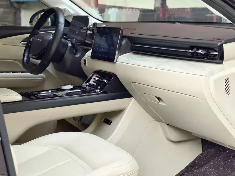 2023 Wuling Wuling Xingguang с пробегом 30 000 км