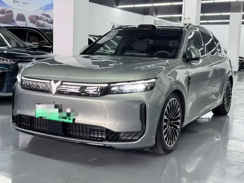 2025 Voyah FE с пробегом 9 300 км