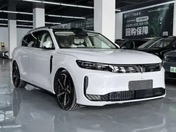 2025 Voyah FE с пробегом 4 400 км