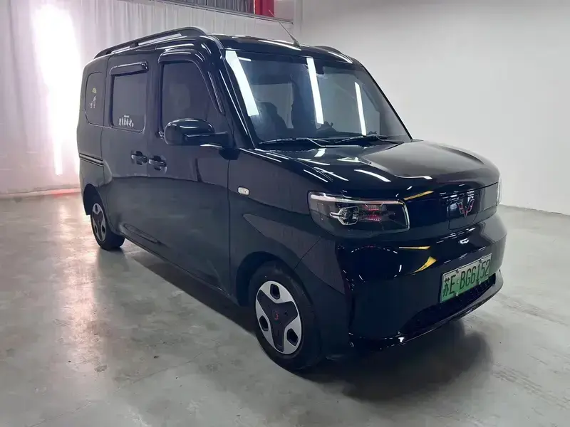2025 Wuling Wuling Zhiguang NEV с пробегом 20 000 км