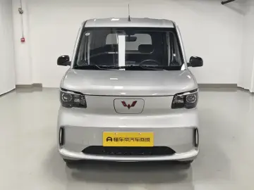 2025 Wuling Wuling Zhiguang NEV с пробегом 41 000 км