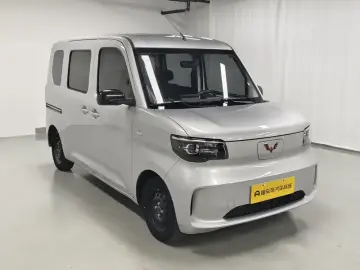 2025 Wuling Wuling Zhiguang NEV с пробегом 41 000 км