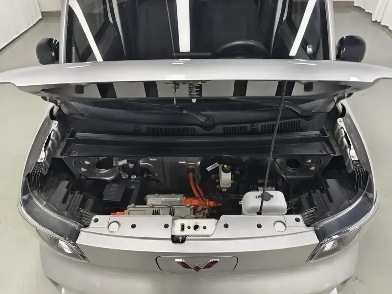 2025 Wuling Wuling Zhiguang NEV с пробегом 41 000 км