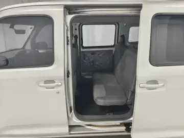 2025 Wuling Wuling Zhiguang NEV с пробегом 41 000 км